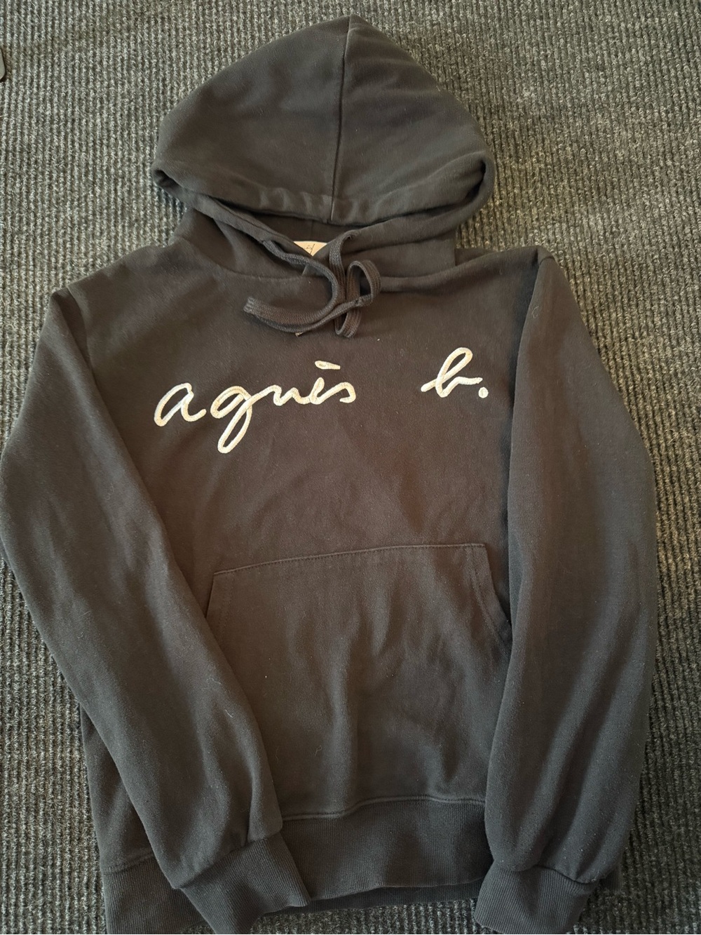 Agnis B. Men/Women black pullover sweatshirt Medium